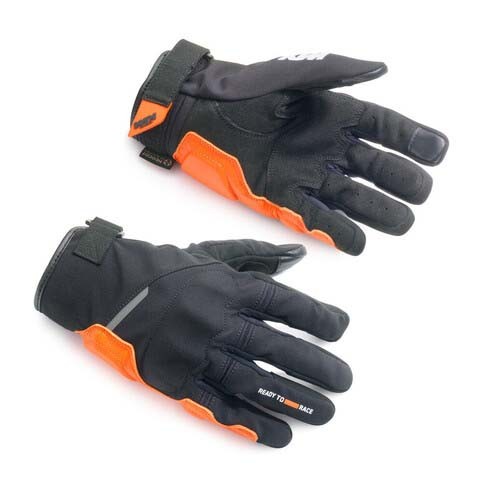 Two 4 Ride V3 Gloves
